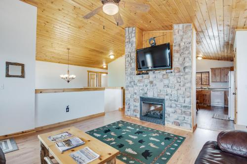 Country Bear Getaway - image 7