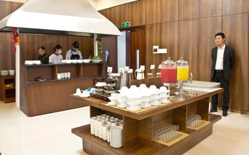 Cibo e bevande, Elephants Hotel in Buon Ma Thuot