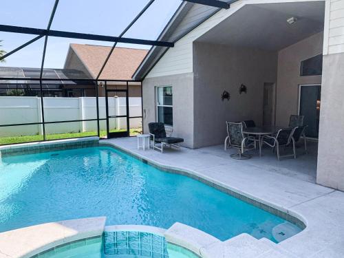 King Triton's Castle - image 2