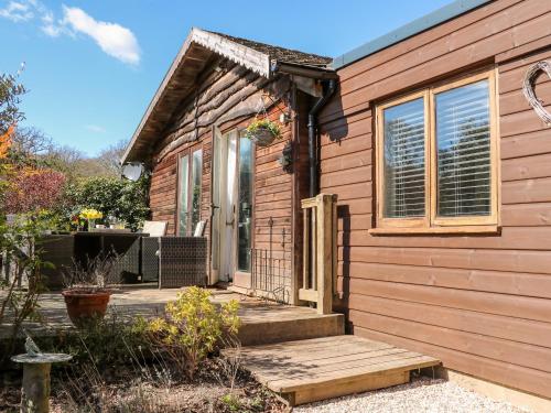 Woodmancote Lodge - image 7