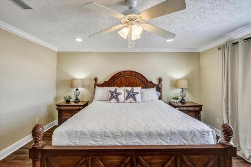 7818 Thomas Drive home