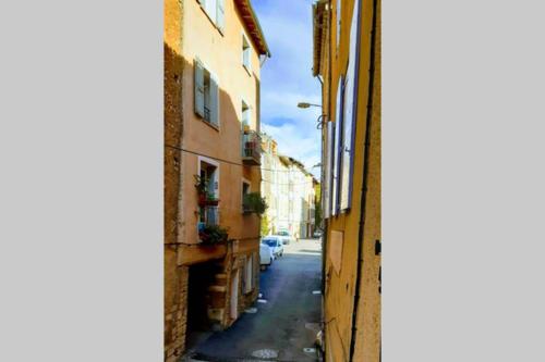 Appartement 4 Personnes au cœur de Riez / Verdon