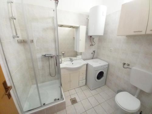 Apartment Karlo