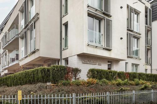 Apartment with Balcony image 10