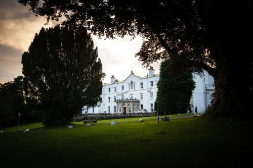 Court Colman Manor - image 7