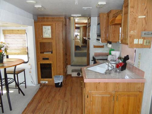 Pahrump RV Park & Lodging