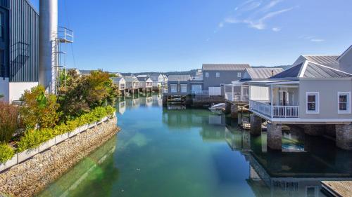 Thesen Island Holiday House