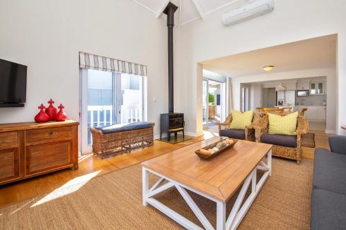 Two-Bedroom House image 10