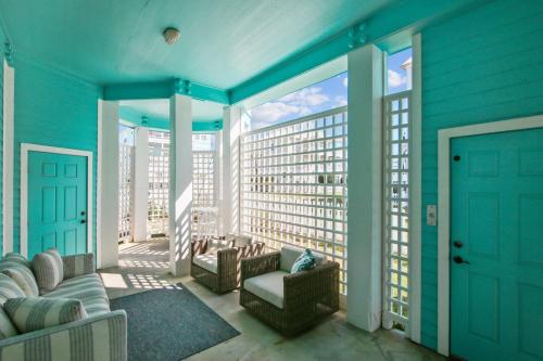 The Pelican Perch by Ryson Vacation Rentals