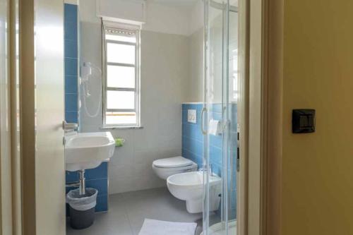 Superior Double or Twin Room image 5
