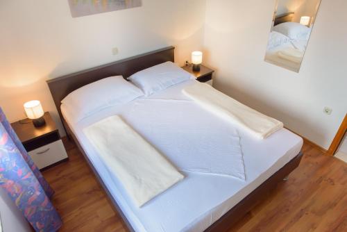 Antonela Apartment - image 4