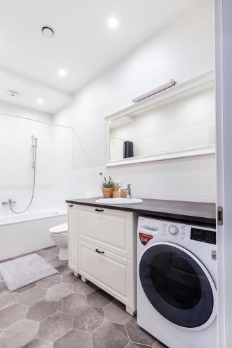 Three-Bedroom Apartment image 7