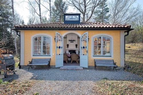 Östa Gård Boutique Bed and Breakfast - image 2