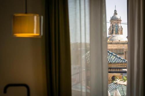 Aquitania Home Suites - image 8