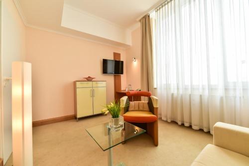 STADT HOTEL Iserlohn - image 3