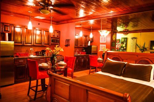 Brownstone Guesthouses Seabeach in Nassau