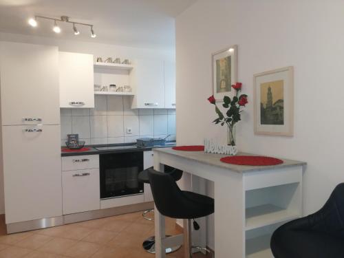 Matic Apartments - image 11