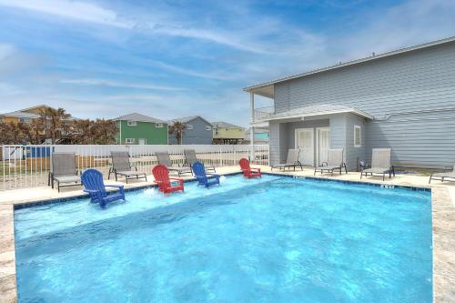 Swimming pool, Shorts Story in Port Aransas (TX)