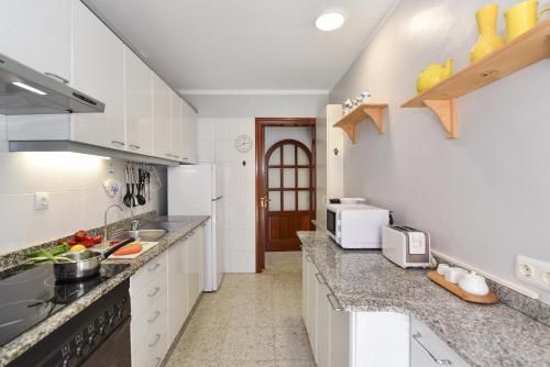 One-Bedroom House image 9