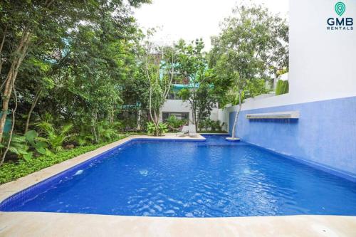 Private Roof Top With Jacuzzi For 4 Pax . Ik 05
