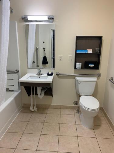 Candlewood Suites Fargo-North Dakota State University