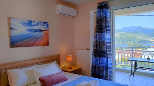  Blue Lagoon Luxury Apartment A2 in Argostoli