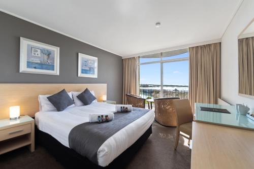 Deluxe Double Room with Sea View