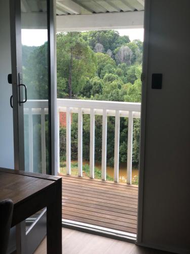 Erkély/terasz, Valley Retreat in Currumbin Völgy