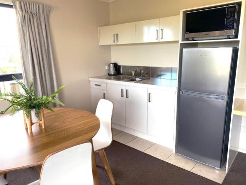 Dapur, Alpine Lake Motor Lodge in Taupo