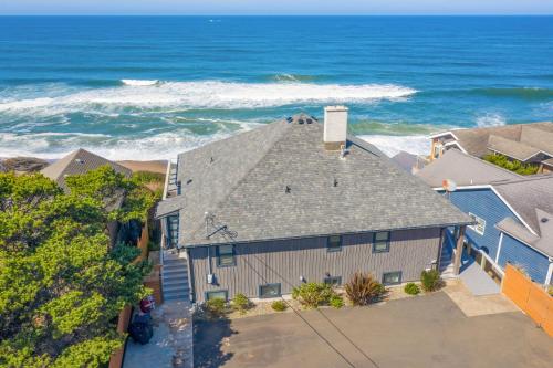 5095WBEL Exceptional Vacation Home in Depoe Bay home - image 8