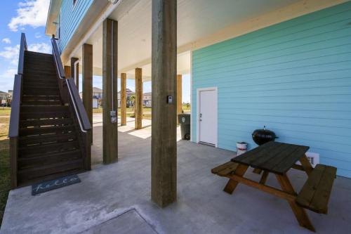 Seaward Breeze by Ryson Vacation Rentals - image 3