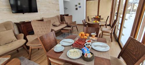 Borovnica Sweet Apartments - image 5