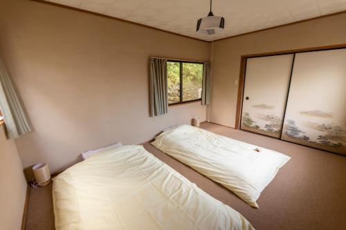 Ikoma Mountain Retreat Center 生駒山リトリートセンター