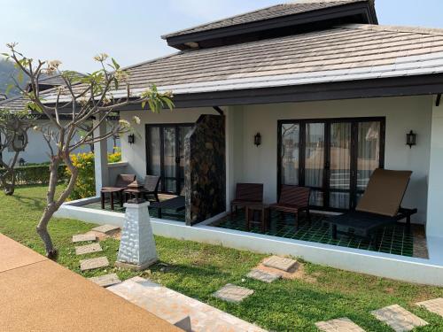 Kao Tao Villa Beach Resort-Hua Hin in Khao Tao