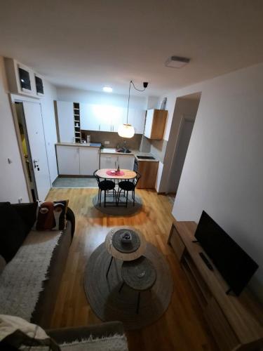 Apartman Divčigora A3 - Apartment - Divcibare