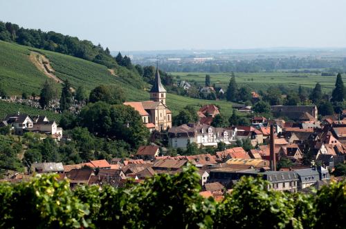 A la Maison Rouge Hôtel & Restaurant