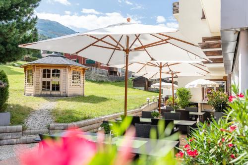Hotel Alpenhof - image 2