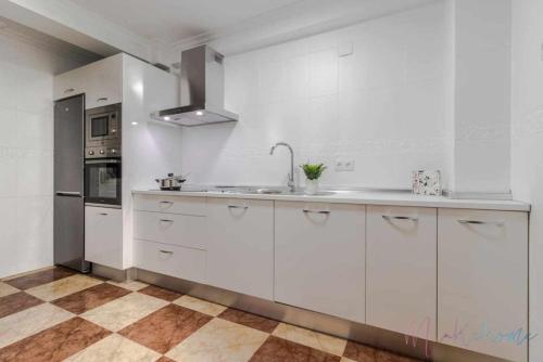  Suite con jacuzzi en el centro vistas y garaje in Huelva