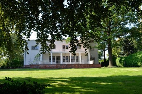 Villa Weißensee in Potsdam, Deutschland