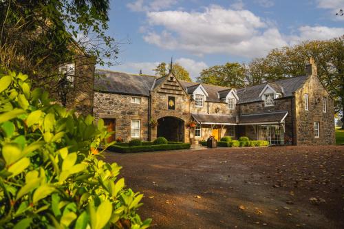 . Trump MacLeod House & Lodge, Scotland