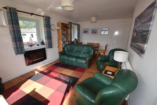 Паб/Коктейль-бар, Armadale Cottage in Лочгойлхед