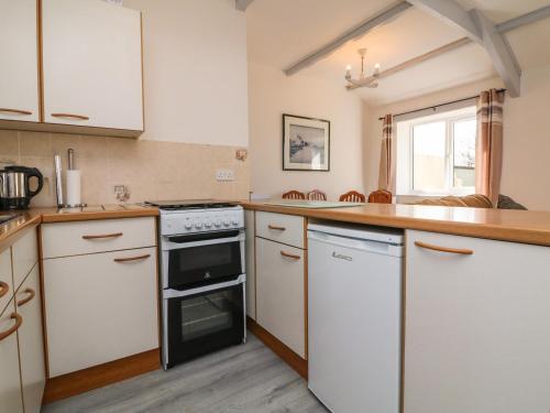 The Cottage Holsworthy - image 4