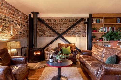 Flint Barns, Rathfinny Wine Estate – Alfriston