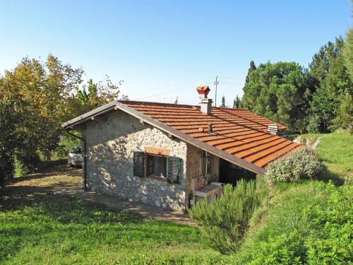  Holiday Home Villetta degli Orti by Interhome in Montemagno