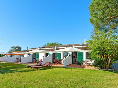  Holiday Home Quinta da Murteira - FUZ105 by Interhome in Fuseta