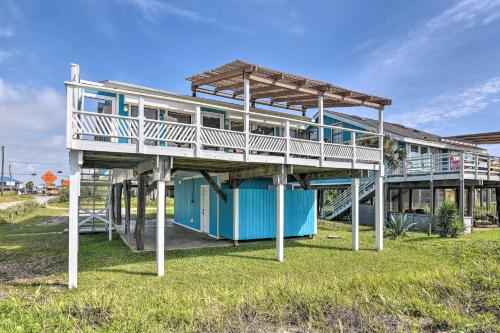 Galveston Beachfront House with Deck and Ocean Views!