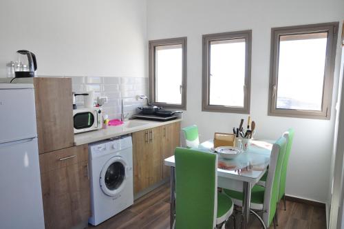 Kitchen, Vastu Dead Sea apartment in City Center