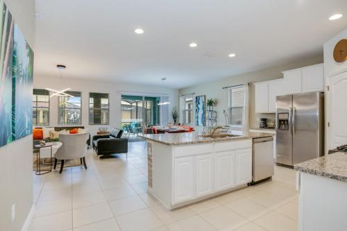 Sunsational Solterra Villa minutes from Disney villa - main image