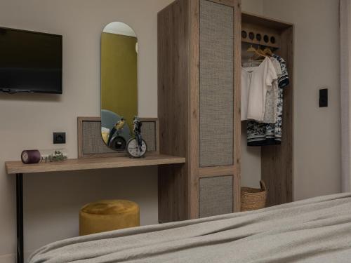 Mavra Elegant Apartments 4
