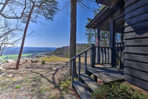 Secluded Ridgetop Hideaway with Valley Views!